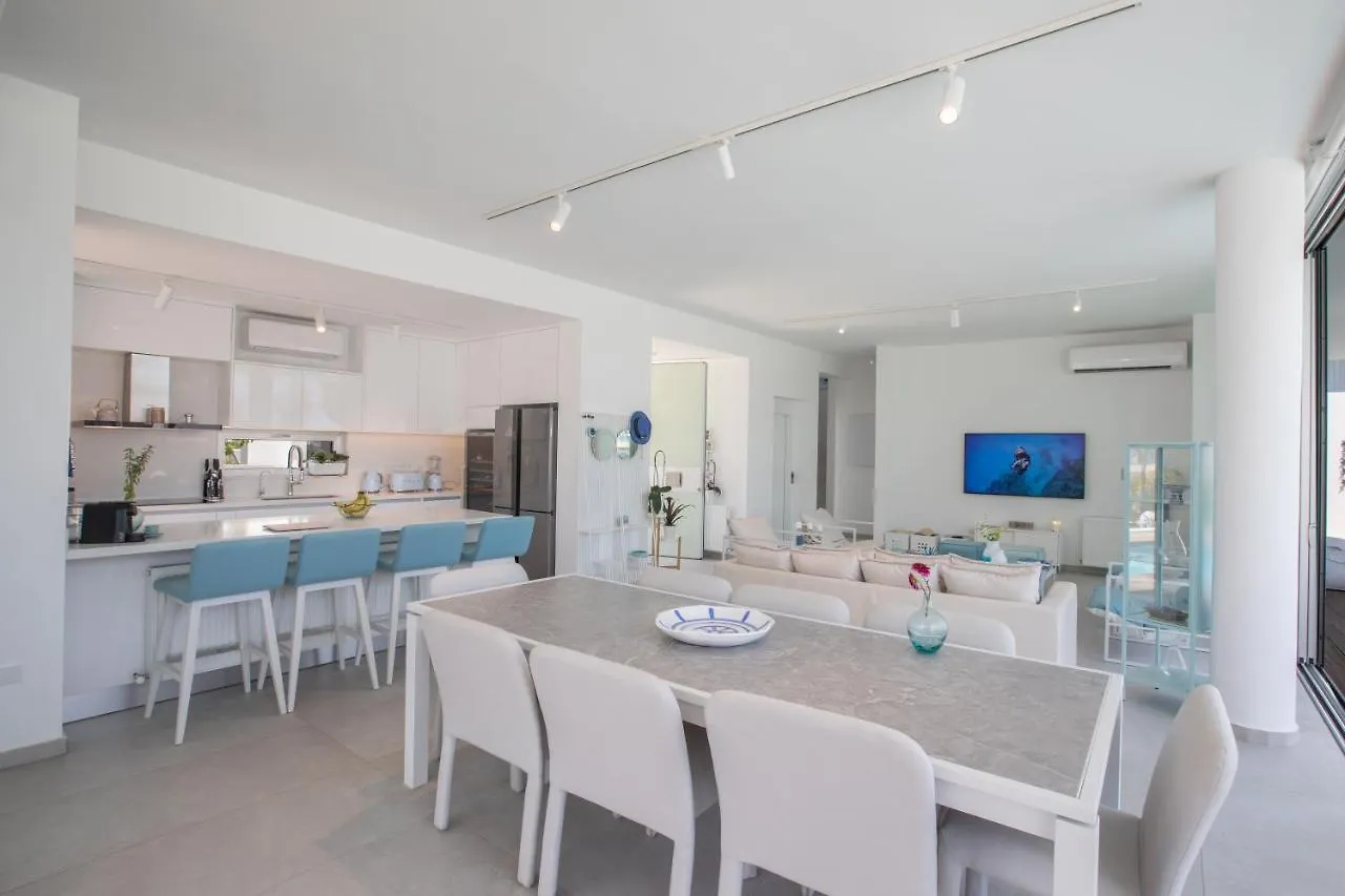 Villa Olivine Pearl 3 Protaras