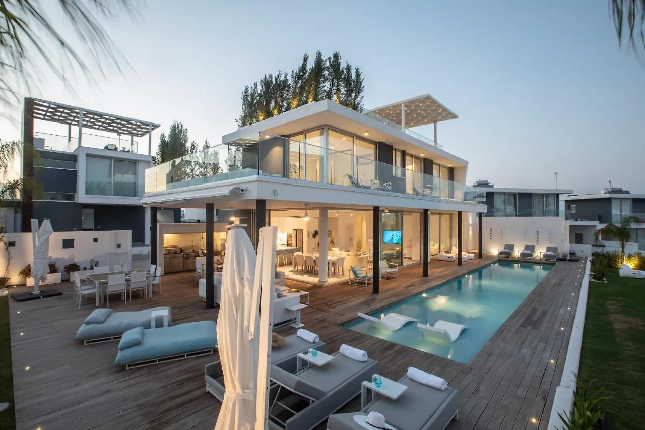 Villa Olivine Pearl 3 Protaras