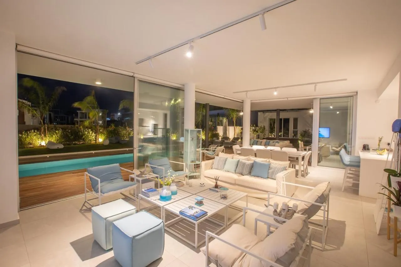 Villa Olivine Pearl 3 Protaras